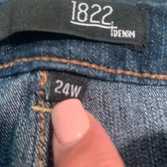 24W 1822 Ankle Skinny Jeans Super Soft - new never worn. - Picture 3 of 6